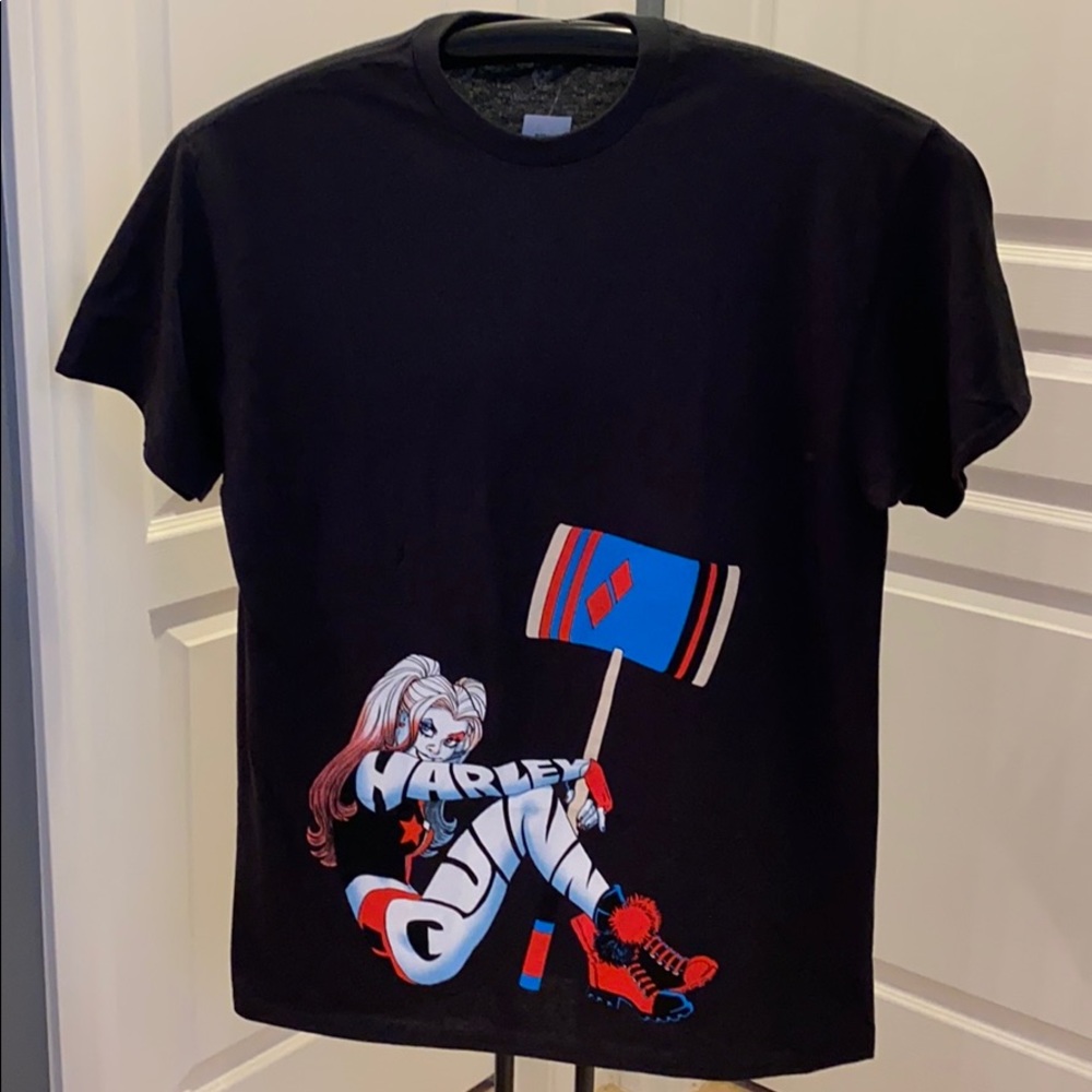 Harley Quinn Birds of Prey T-Shirt/ New